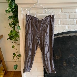 Women’s cropped pants